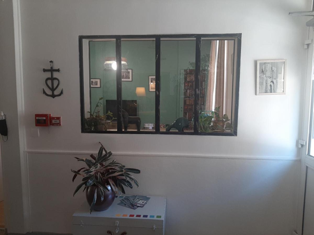 Quissac  Hotel La Tour Des Fees מראה חיצוני תמונה