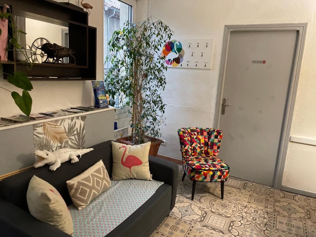 Quissac  Hotel La Tour Des Fees מראה חיצוני תמונה